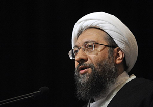عده ای تلاش دارند انقلاب را از «انقلاب» تهی کنند / آمریکایی ها پس از برجام امیدوار به تسلیم جمهوری اسلامی ایران بودند