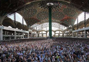 برگزاری اولین نماز جمعه در مصلا بزرگ امام خمینی اصفهان