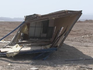 خسارت تند باد در راور