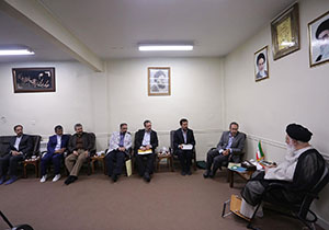 از ظرفیت حضور زائران خارجی در مشهد استفاده شود