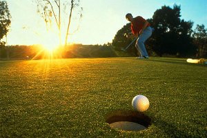 فتح مسابقات گلف کشور به دست خوزستانی ها