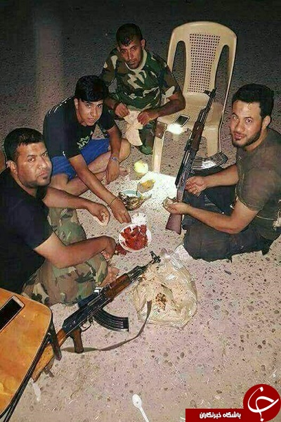 سفره سحری مدافعین حرم + تصویر