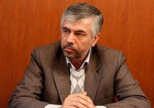 توزیع ناعادلانه کارت منزلت اجحاف در حق بازنشستگان/ارائه خدمات ناقص، مشکل مستمری بگیران را حل نمی کند