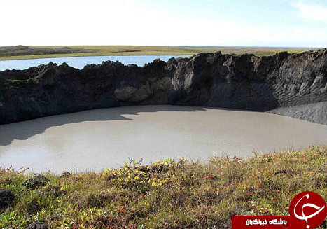 وقتی چاله عمیق آینه ای برای نور آسمان می شود+تصاویر وقتی چاله عمیق آینه ای برای نور آسمان می شود+تصاویر