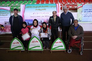 کوتاه قامتی که همتی بلند دارد