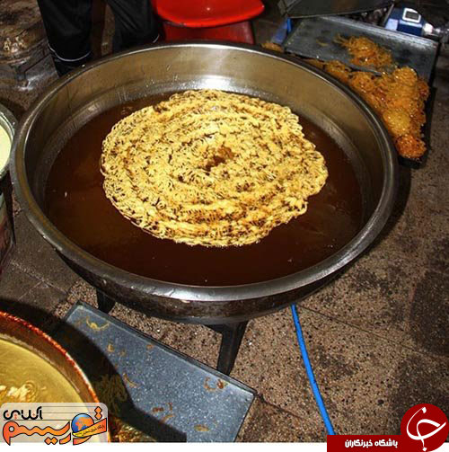 بزرگترین زولبیای ایران آماده شد! +عکس