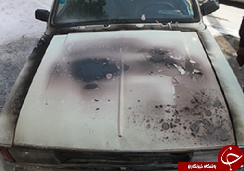 خودروی پیکان طعمه حریق شد