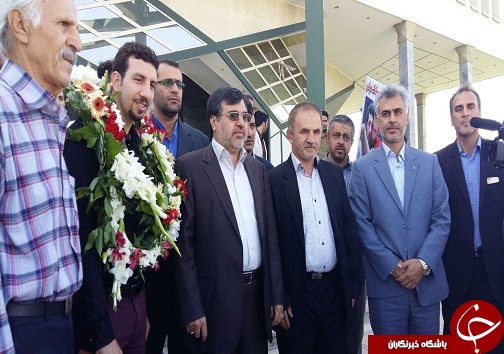 استقبال از والیبالیست قزوینی بعد از افتخار آفرینی در توکیو