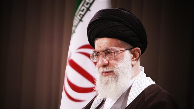 عقب ماندگی امت مسلمان ناشی از دوری از قرآن است