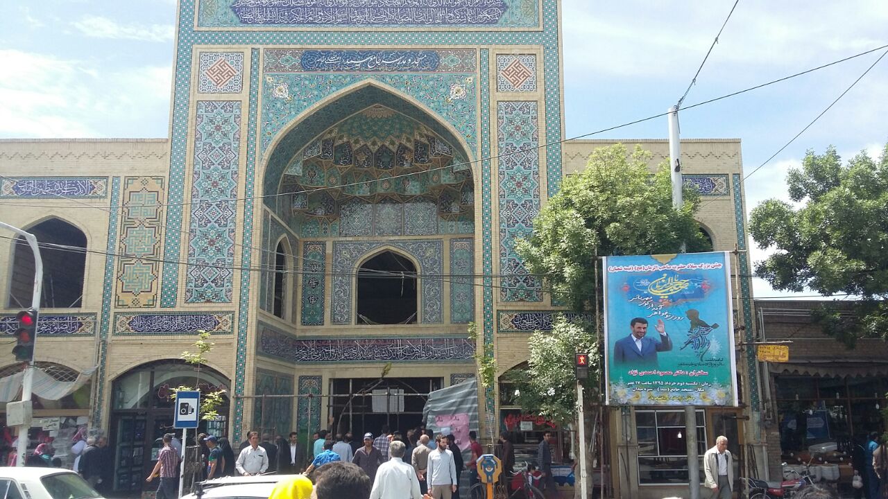 رفت و آمد در ساختمان ولنجک/امروز چه اتفاقی برای احمدی نژاد رخ خواهد داد؟