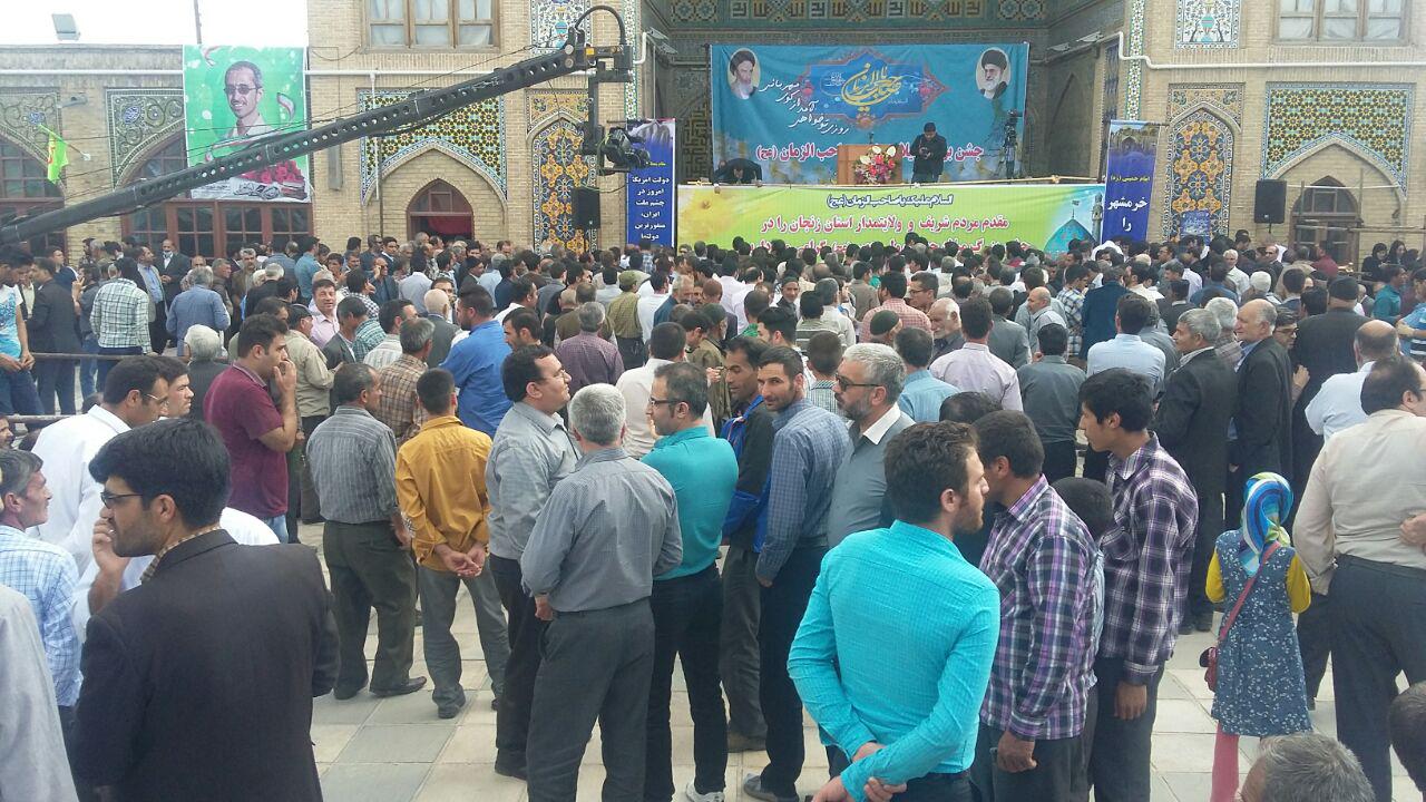 حضور احمدی نژاد درجمع زنجانی ها+تصویر