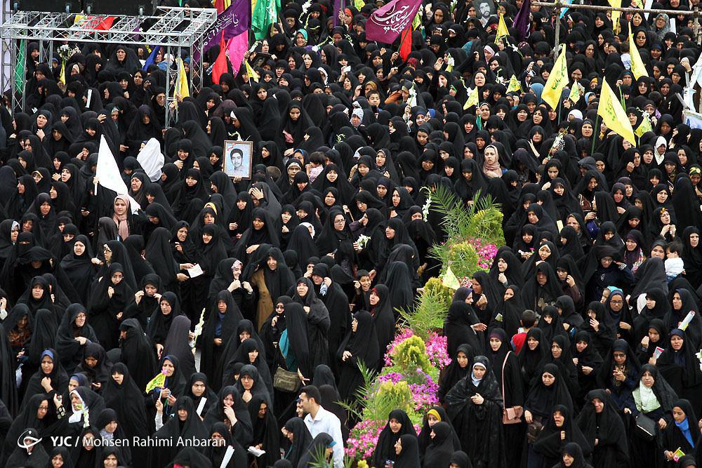 اجتماع عظیم منتظران ظهور مهدی موعود (عج)- مشهد+ تصویر