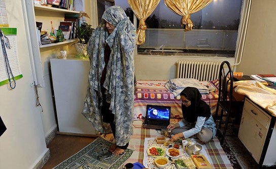 افطاری به سبک دانشجویی+تصاویر