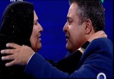 باشگاه خبرنگاران -بوسه پسر بر دستان مادر بعد از 36 سال دوری + فیلم