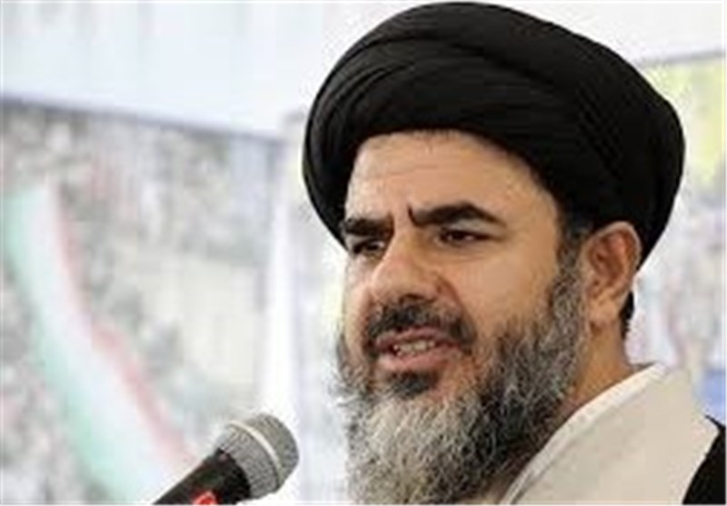 تاکید خطیب جمعه اهواز بر تقویت روحیه انقلابی گری در کشور