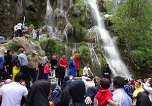 بیش از 2 میلیون گردشگر از نیاسر کهن باغشهر ایران در کاشان بازدید کردند