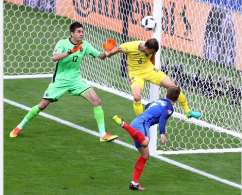 فرانسه 0 - رومانی 0