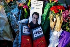 فیلم دیدنی از مراسم تشییع محمد علی کلی
