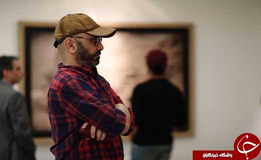 افتتاح نمایشگاه عکس&zwnj; &laquo;ایستاده در غبار&raquo; با حضور چهره&zwnj;های سینمایی + تصاویر