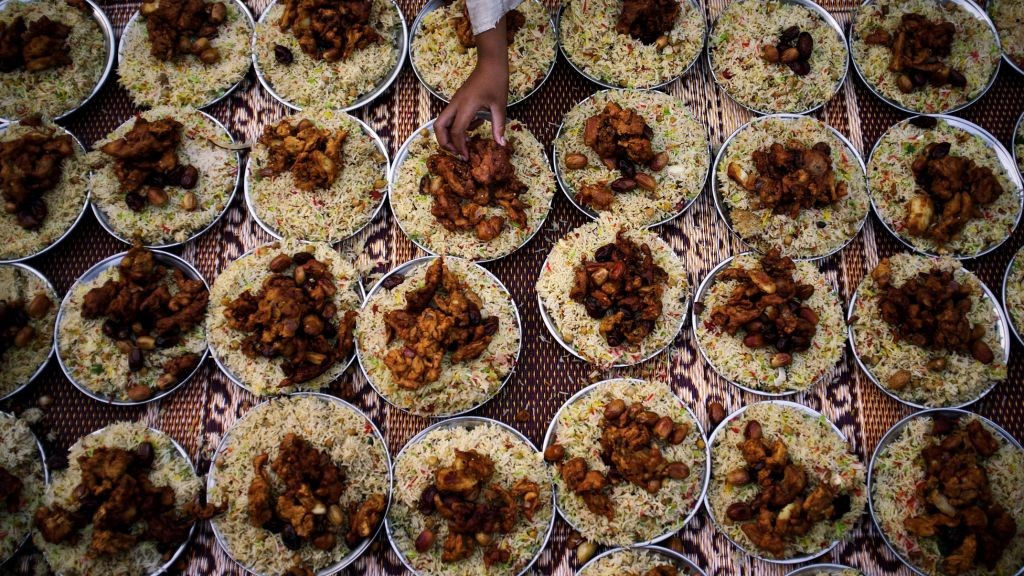 سنت رمضان در مصر؛ از  روشن کردن فانوس&zwnj;ها و برپایی چادرهای رمضانیه تا 