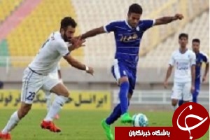 نصاری از استقلال می رود