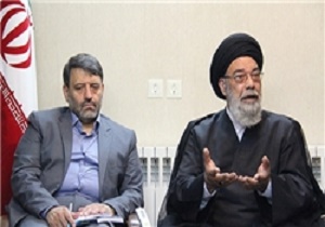 «تقطیع» و «تحریف» سخنان امام جمعه اصفهان توسط رسانه‌های اصلاح‌طلب