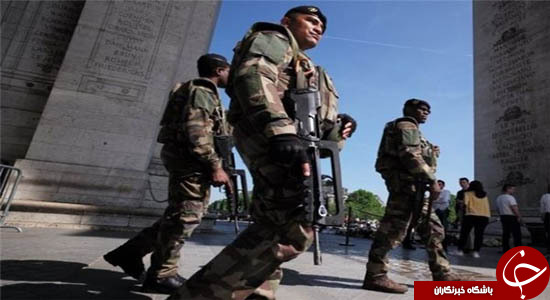 چرا جوانان فرانسوی در پاریس خودروهای پلیس را آتش می زنند؟ + تصاویر