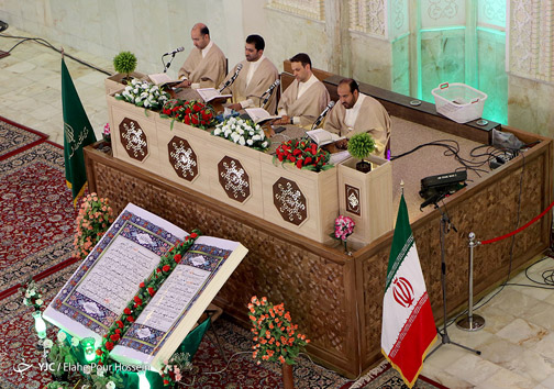 جزءخوانی قرآن در آستان مقدس احمدی و محمدی + تصاویر