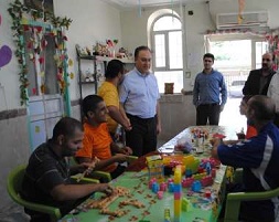 بهزیستی دزفول برای خدمت رسانی به پنجهزار معلول نیازمند کمک خیرین است