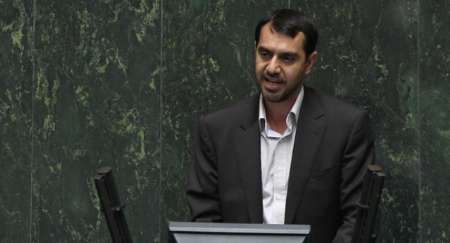 پیمانکاران، برخی مدیران وزارت راه را با پول خود به سفرهای خارجی می&zwnj;فرستند