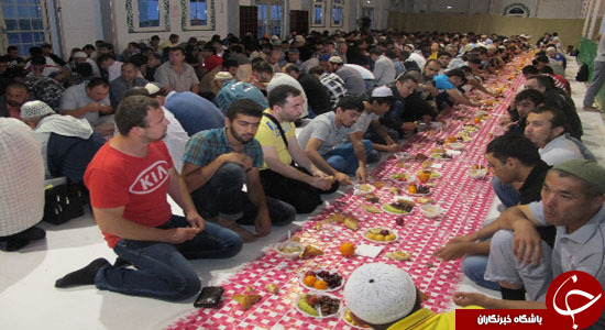 ماه رمضان در روسیه؛ از برگزاری باشکوه نمازهای جماعت تا سفره هایی با نام 