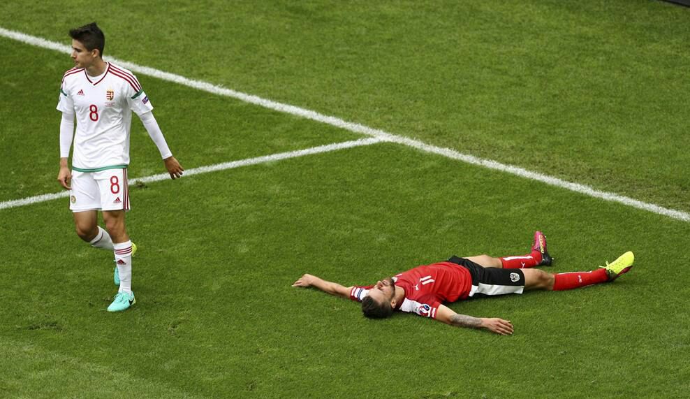 اتریش 0 - مجارستان 0