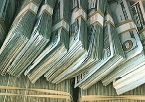 بازداشت وزیر پیشین آرژانتین هنگام پنهان کردن میلیون ها دلار جواهرات و پول در یک صومعه