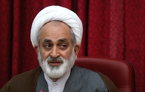 انتقاد سالک از سفره‌های افطاری کلان در دستگاه‌های اجرایی/مسئولین بیت‌المال را هزینه موقعیت فردی خود نکنند