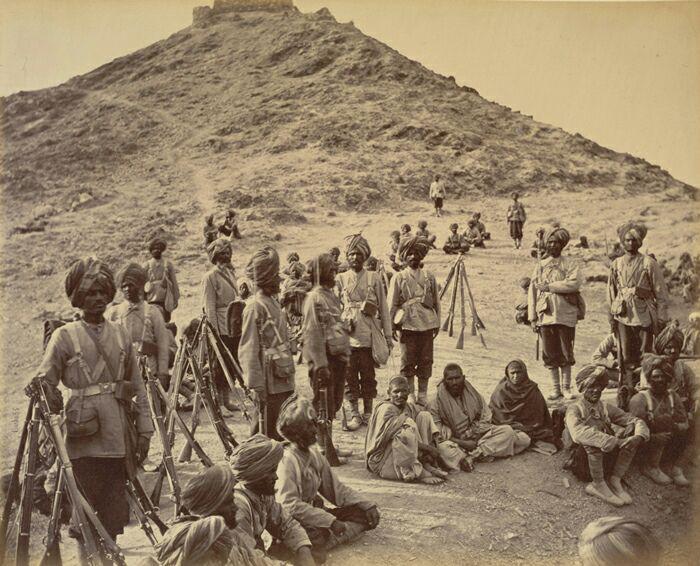 عکس&lrm;های دیده نشده از جنگ انگلیس در افغانستان
