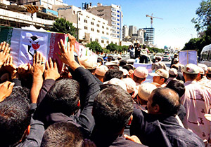 تشييع پيكر سرباز شهيد در مشهد