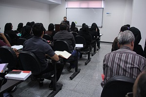 دانش آموختگان دکتری پژوهش محور هیات علمی مراکز تحقیقاتی می شوند