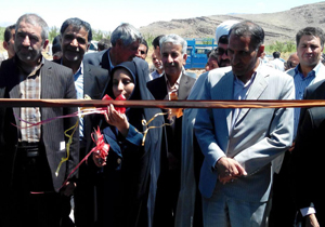 افتتاح طرح آبیاری تحت فشار در شهرستان بروجن