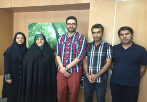 رادیو جوان پای سفره افطار رئیس فرهنگستان ادب فارسی می‌نشیند