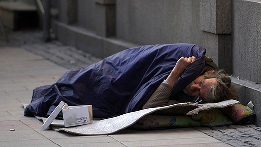 1000 بی خانمان در سال 2015 در فرانسه جان سپردند