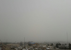 تاخیر دو ساعته در آغاز بکار ادارات 4 شهرستان استان به علت آلودگی هوا