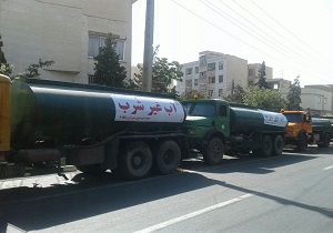 عملیات آبرسانی به ساکنین منطقه شهران+ فیلم