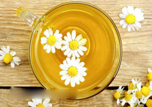 بی‌خوابی شبانه را با چای بابونه درمان کنید
