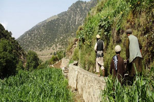 بهره برداری ۲۸ پروژه انکشافی در ولایت نورستان