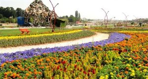 کاشته شدن بیش از 3 میلیون بوته گل فصلی در پارک‌های ارومیه