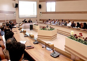 نشست توجیهی آغاز دور جدید فرایند ارزشیابی کارکنان دانشگاه یزد