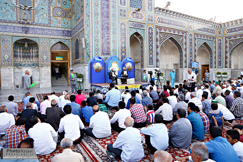 آغاز چهاردهمین دوره از سلسله نشست های "دین، نشاط، زندگی" در حرم رضوی