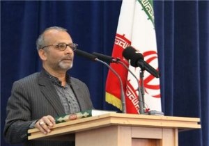 انتقاد استاندار از روند کند انتقال آب به خمین