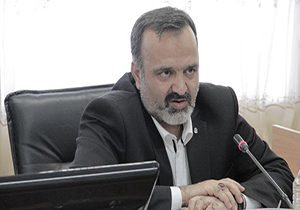 بهره گیری از تجارب انقلاب اسلامی و دفاع مقدس برای تحقق توسعه ی متوازن در استان