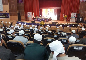 تدوین تقویم واحد اسلامی راهی برای حل مساله استهلال